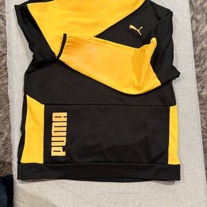 Puma Black and Yellow Sweatshirt